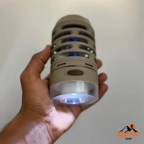 حشره کش و چراغ چادر نیچرهایک مدل NH22ZM005
